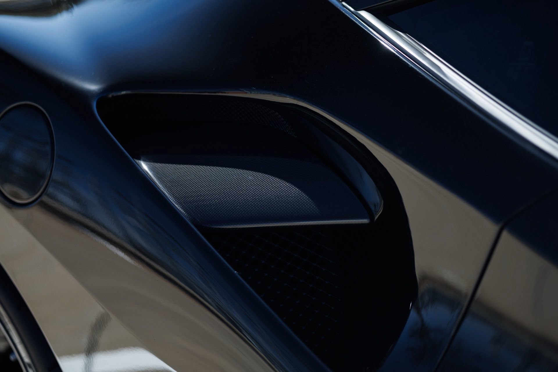 Used 2017 Ferrari 488 GTB image 27