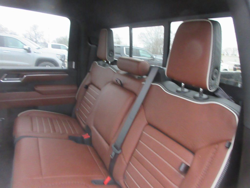 New 2026 GMC Sierra 3500 Denali Ultimate image 15