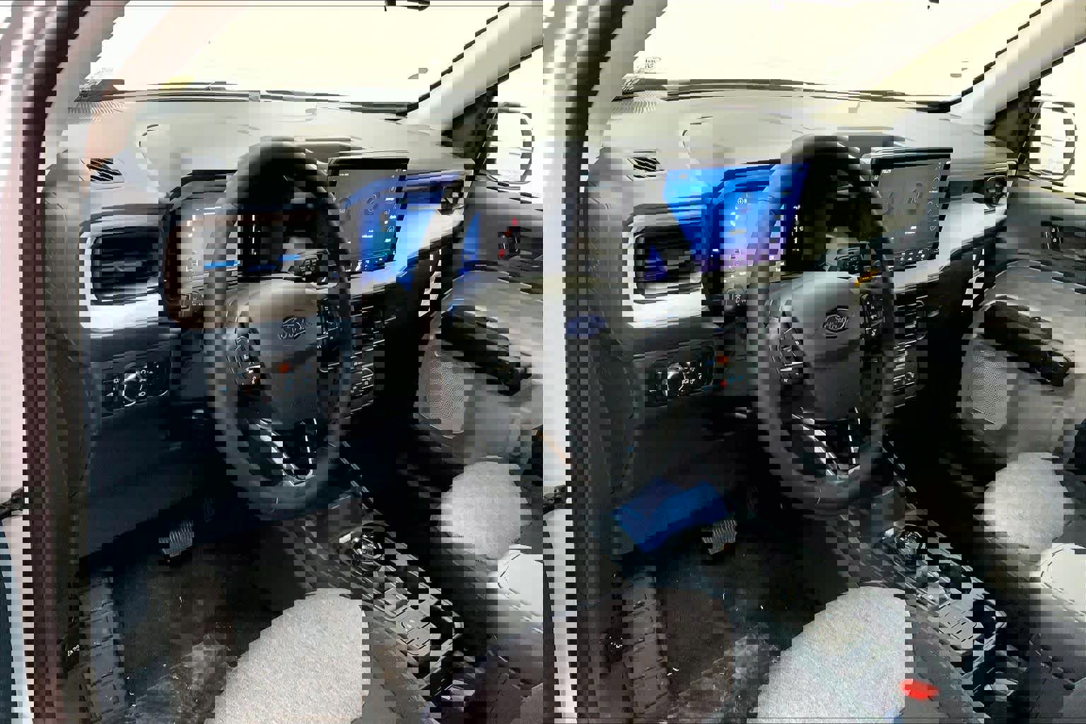 New 2025 Ford Maverick XLT w/ XLT Luxury Package image 6