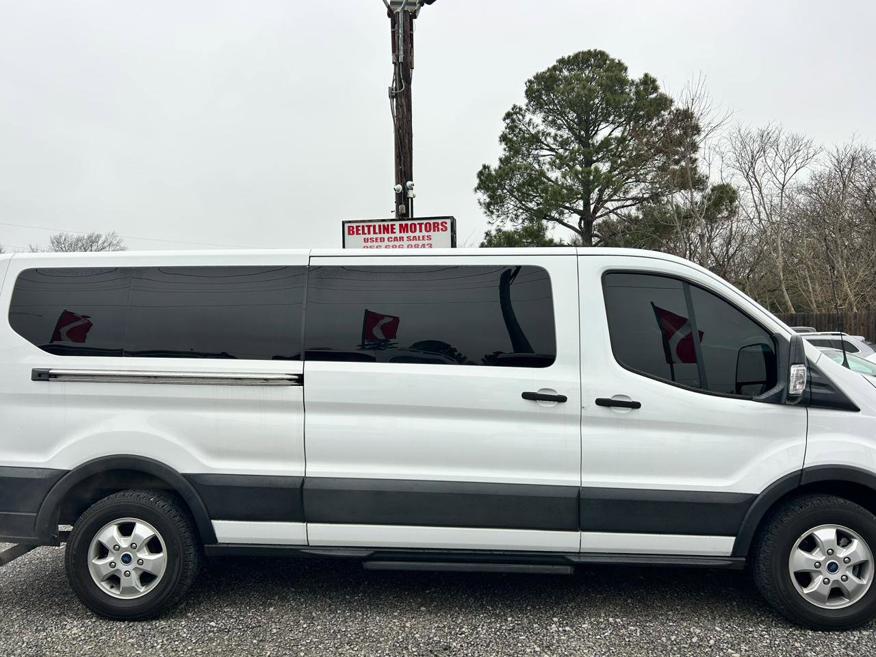 Used 2020 Ford Transit 350 XLT RWD image 3