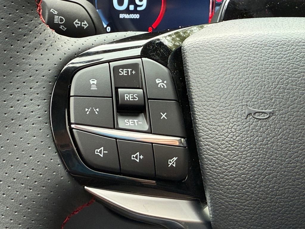 New 2026 Ford Explorer ST-Line image 16