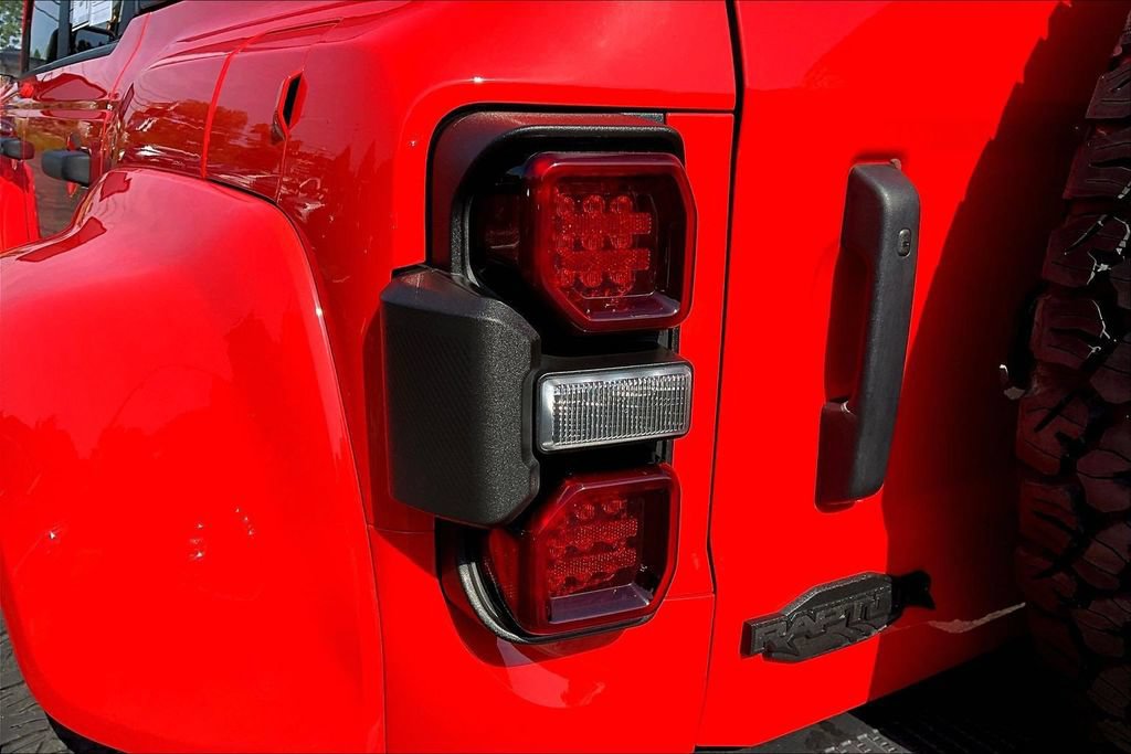Used 2022 Ford Bronco Raptor AWD/4WD image 23