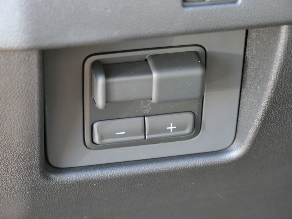 New 2026 GMC Canyon Elevation w/ Convenience Package image 39