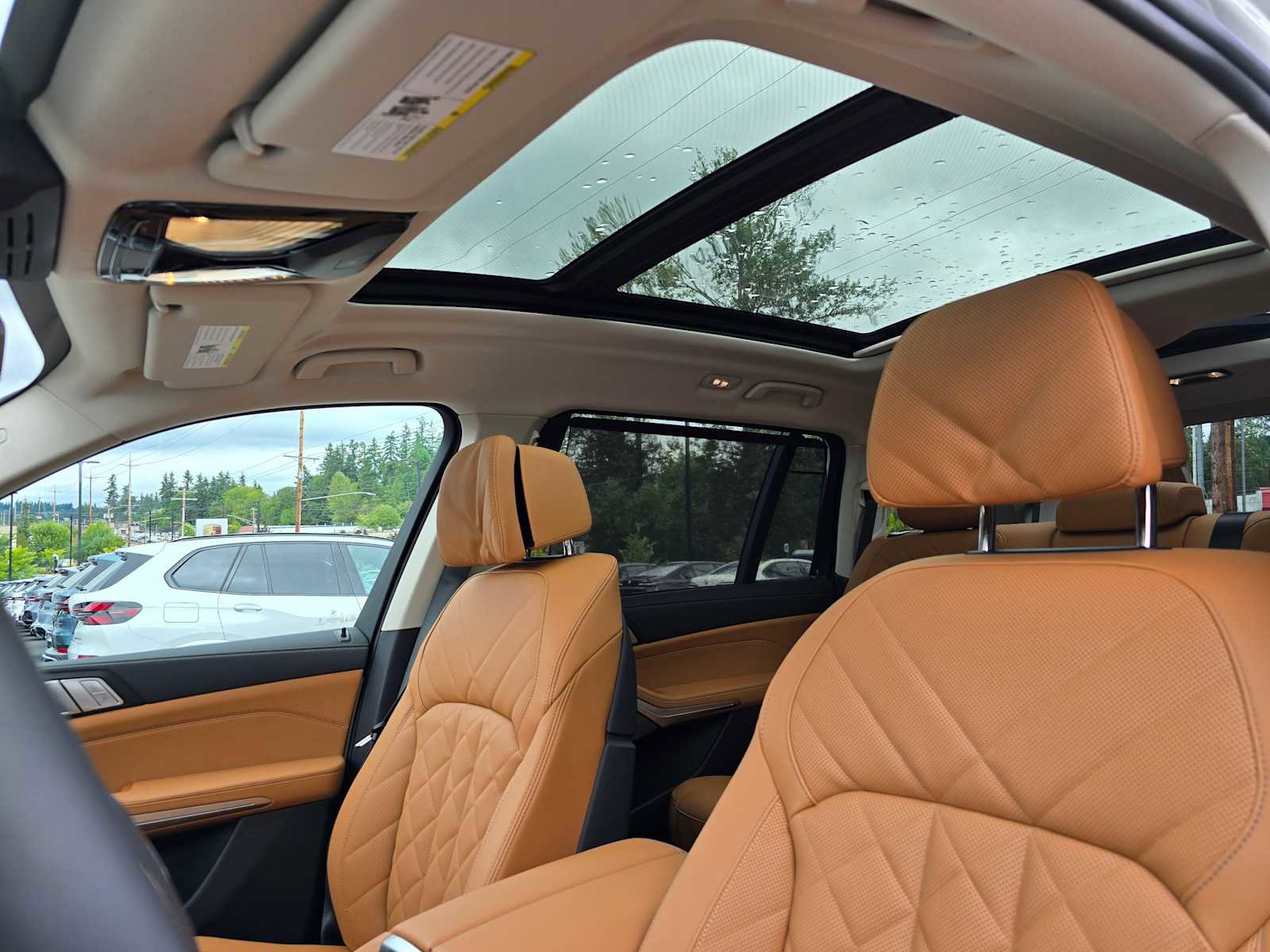 Used 2026 BMW X7 xDrive40i w/ Executive Package image 23