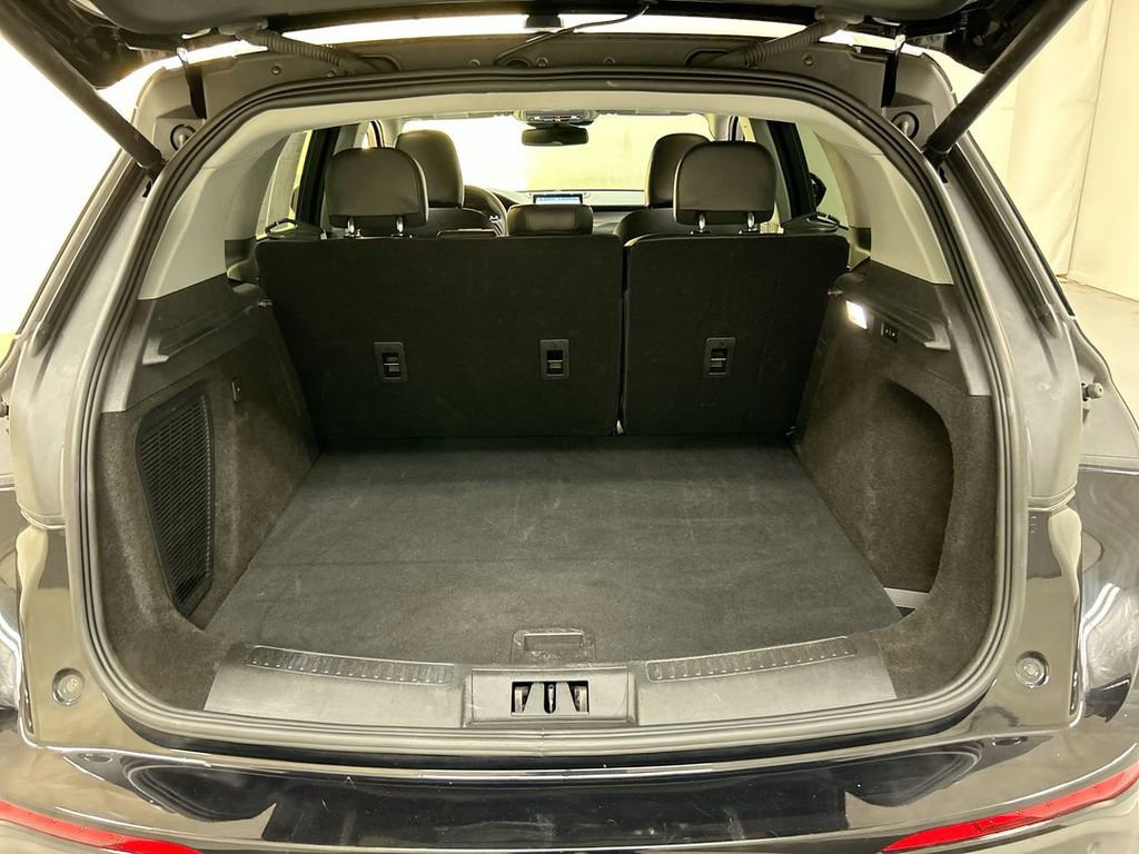 Used 2022 Lincoln Corsair AWD w/ Equipment Group 101A image 22