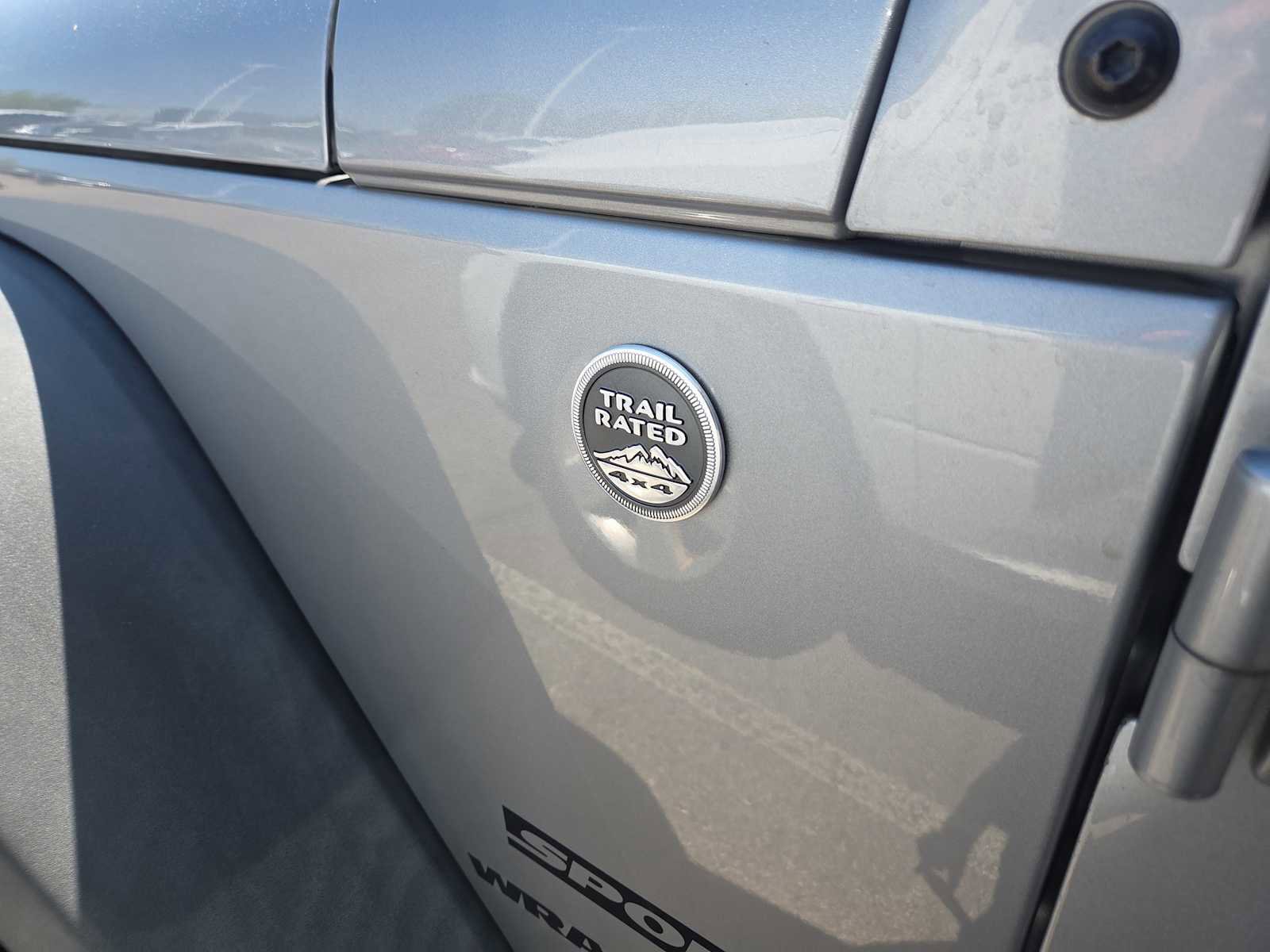 Used 2015 Jeep Wrangler Sport w/ Connectivity Group image 7