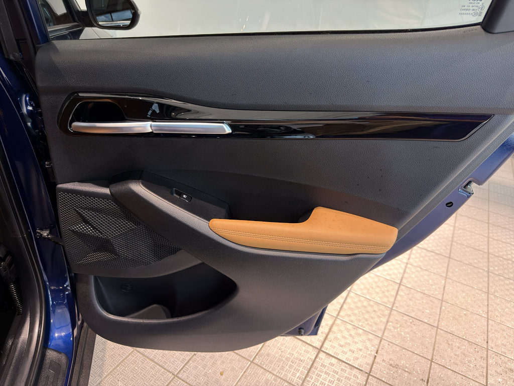 Used 2025 Kia Seltos EX w/ EX Sunroof Package FWD image 21