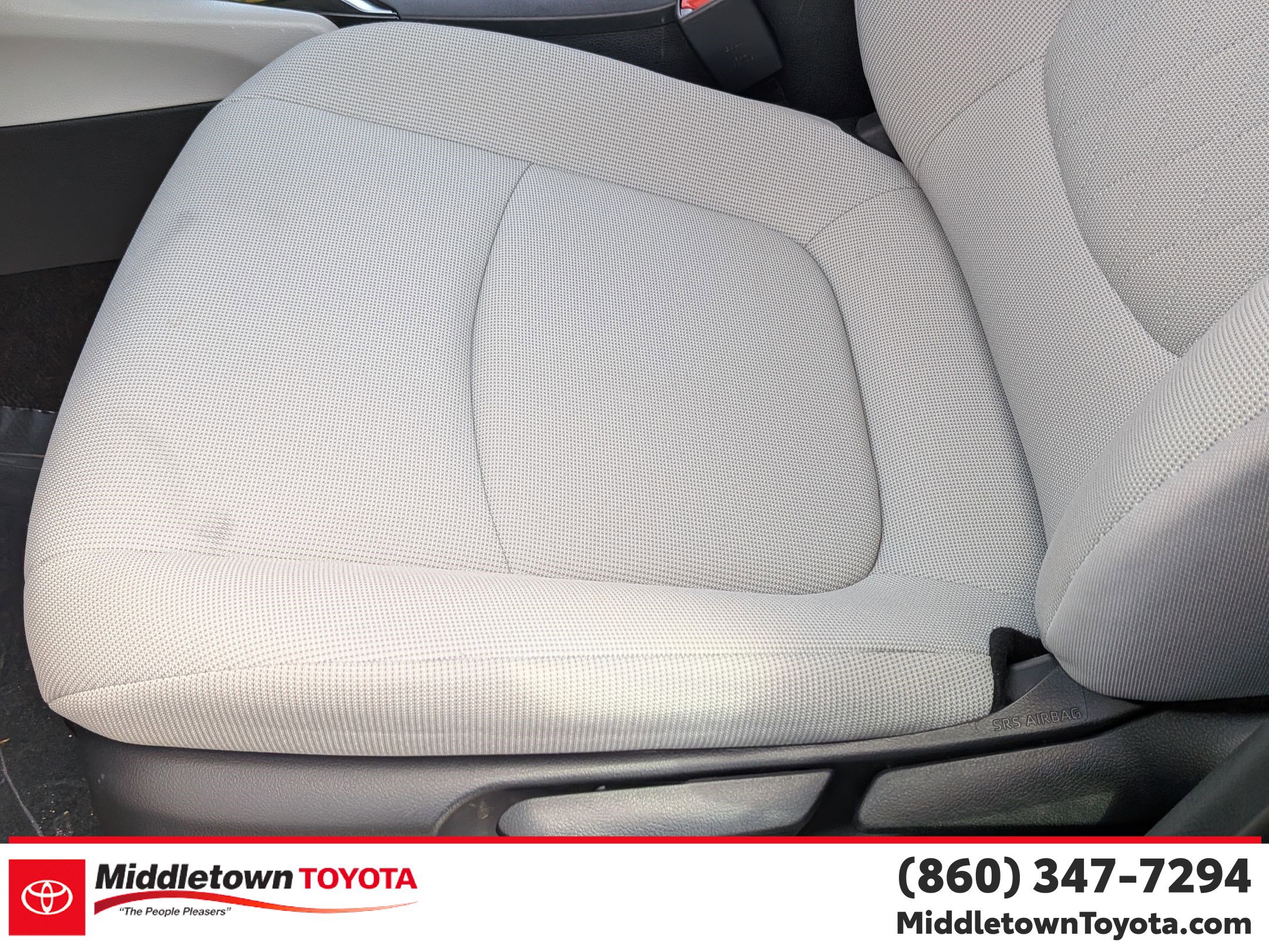 Used 2023 Toyota Corolla Cross L image 15