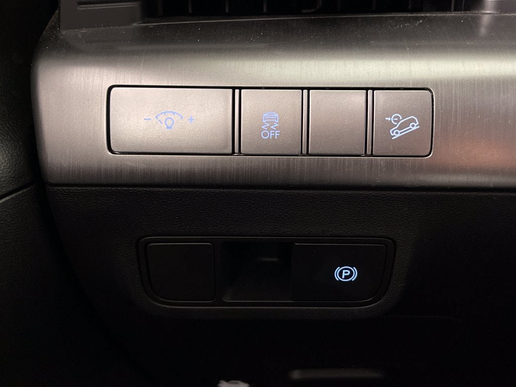 Certified 2026 Hyundai Kona SEL Sport FWD image 31