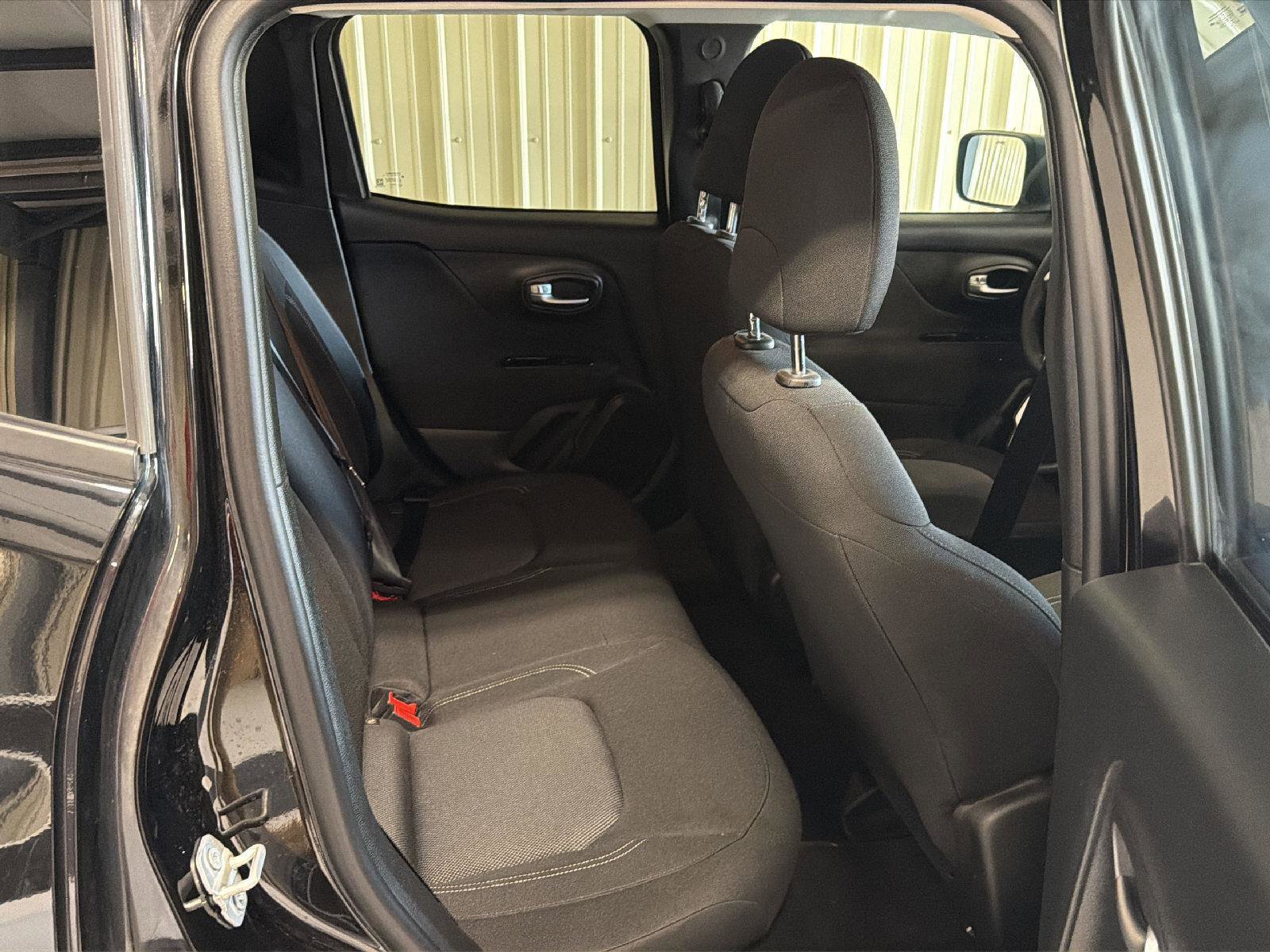 Used 2020 Jeep Renegade Sport image 13