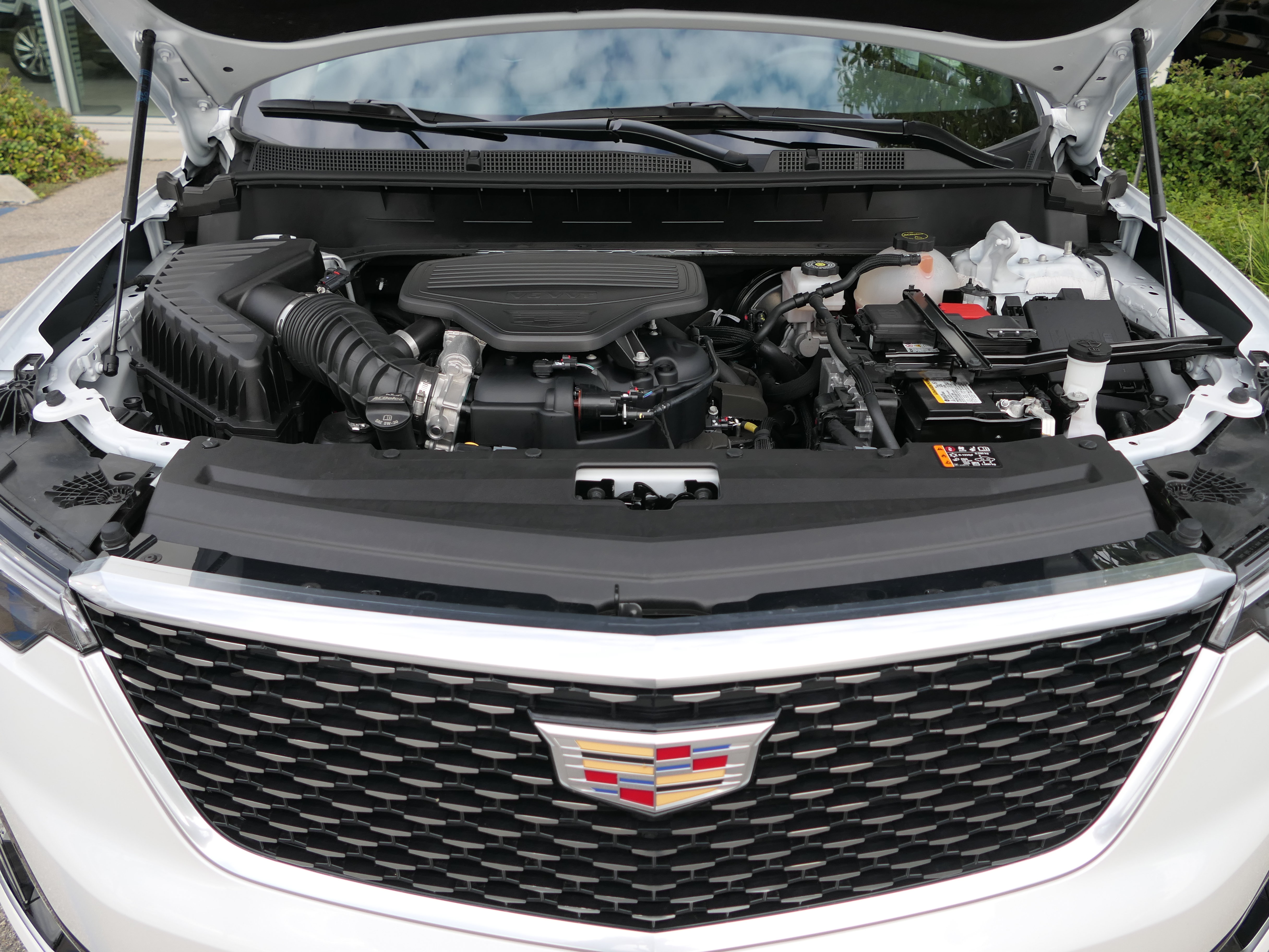 New 2025 Cadillac XT6 Premium Luxury FWD image 27