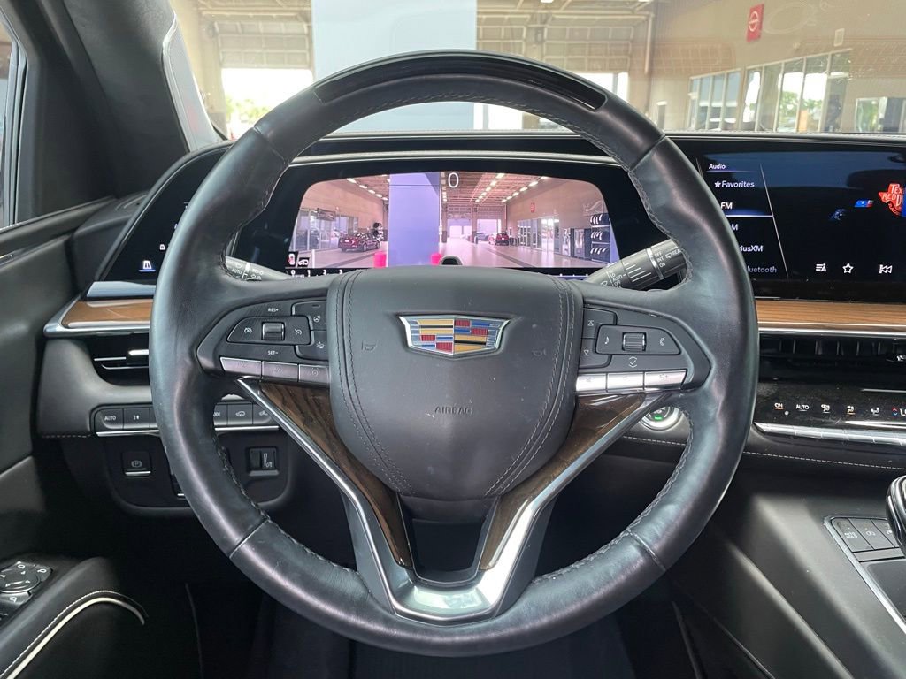 Used 2023 Cadillac Escalade ESV Sport Platinum w/ LPO, Floor Liner Package AWD/4WD image 15