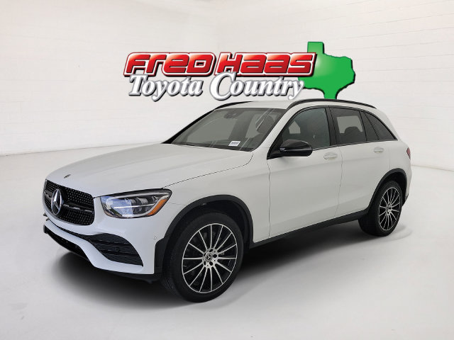 Used 2022 Mercedes-Benz GLC 300 w/ AMG Line image 1