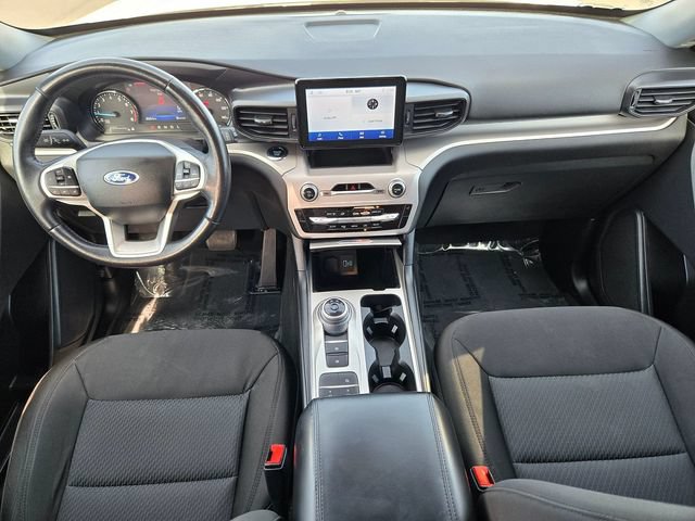 Used 2023 Ford Explorer XLT RWD image 8