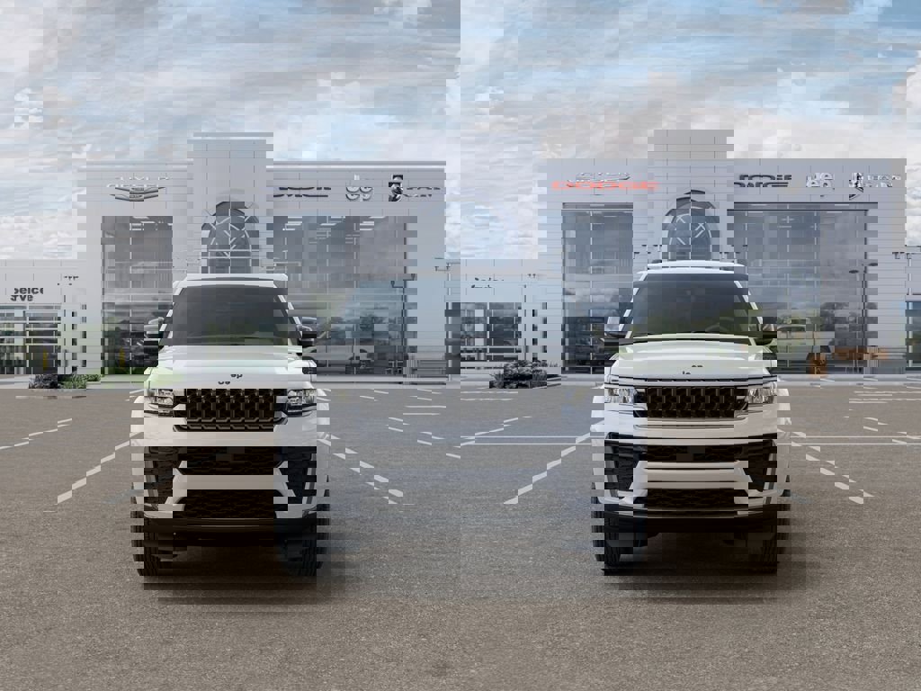 New 2026 Jeep Grand Cherokee Altitude AWD/4WD image 6