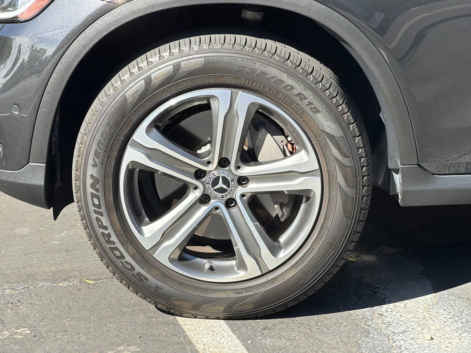 Used 2021 Mercedes-Benz GLC 300 4MATIC image 23