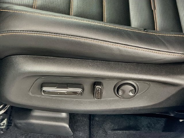 Certified 2025 Honda CR-V Sport Touring image 15