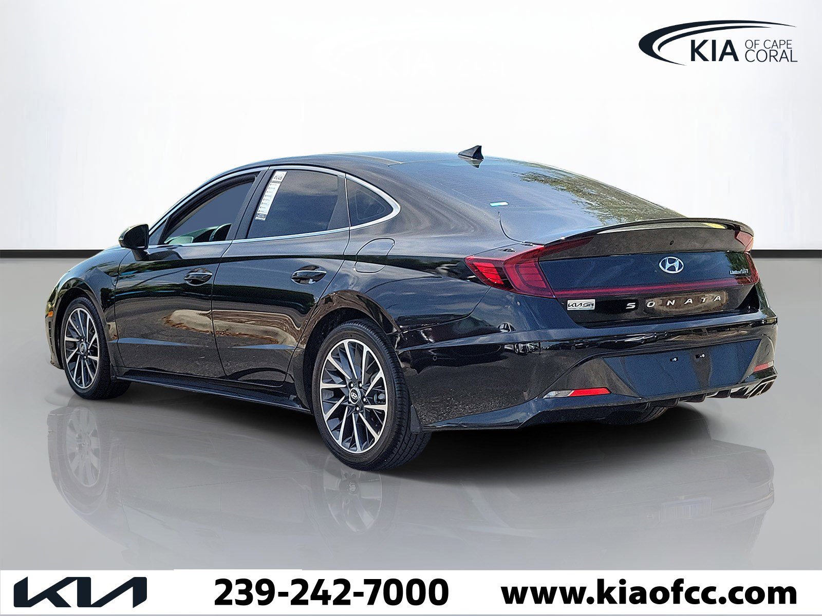 Used 2022 Hyundai Sonata Limited FWD image 4