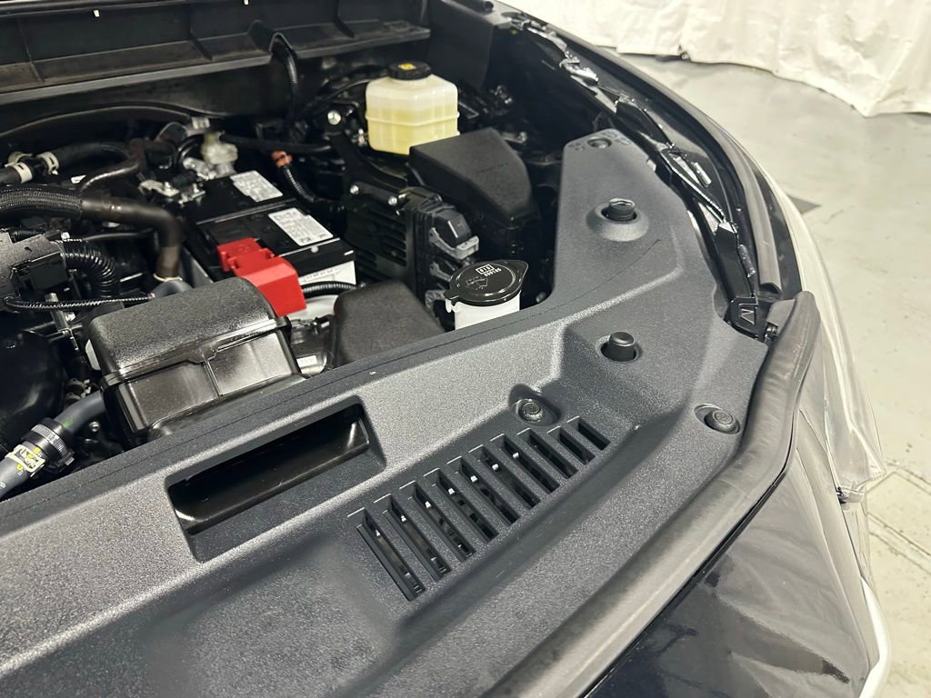 Used 2025 Toyota Highlander XLE image 74