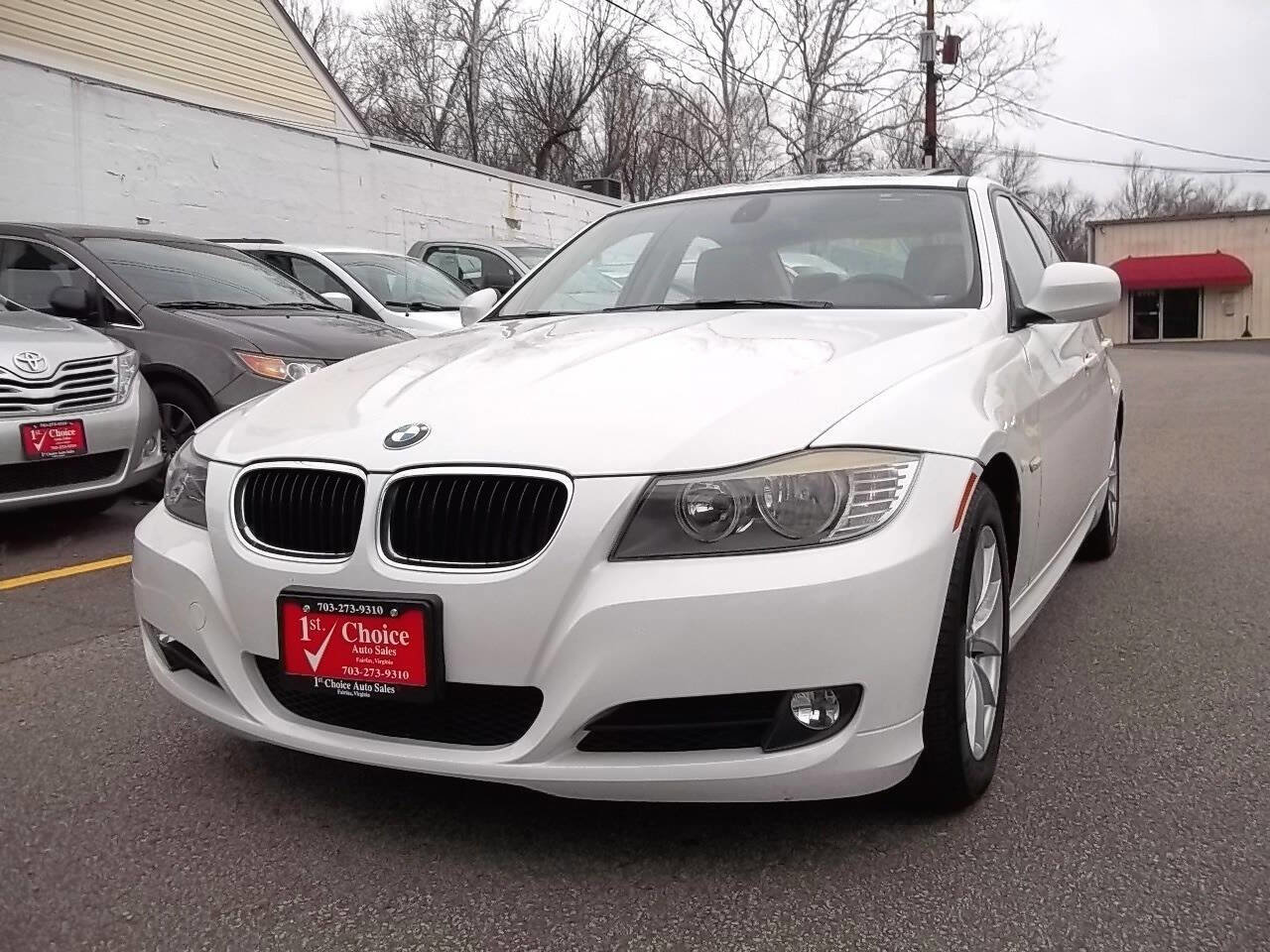Used 2010 BMW 328i Sedan image 1