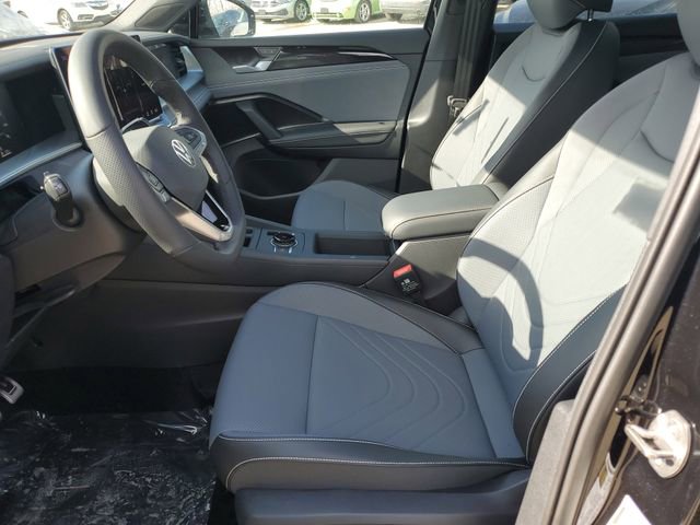 New 2026 Volkswagen Tiguan SE R-Line image 16