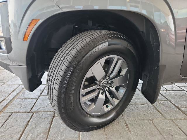 Certified 2025 Nissan Frontier SV w/ SV Convenience Package image 30