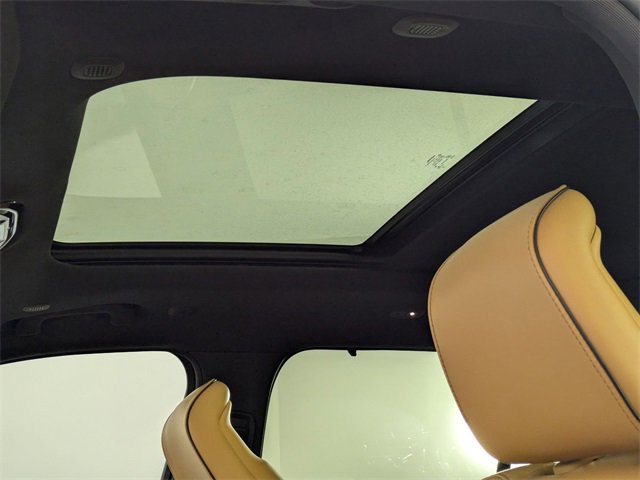 Certified 2023 Jeep Grand Cherokee Summit w/ Adv Protech Group IV image 14