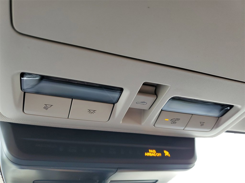 New 2025 MAZDA CX-50 AWD 2.5 Turbo w/ Weather Package image 32