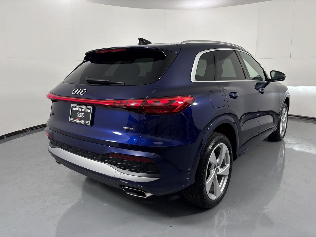 New 2025 Audi Q5 Premium Plus w/ Premium Plus AWD/4WD image 35