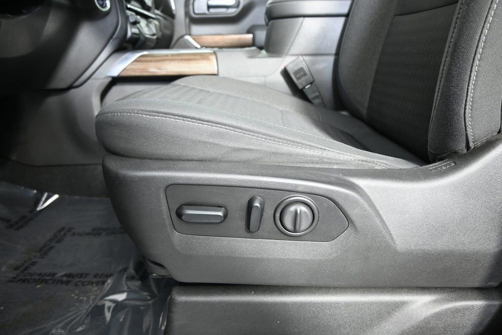 Used 2020 Chevrolet Silverado 1500 RST w/ All-Star Edition image 21