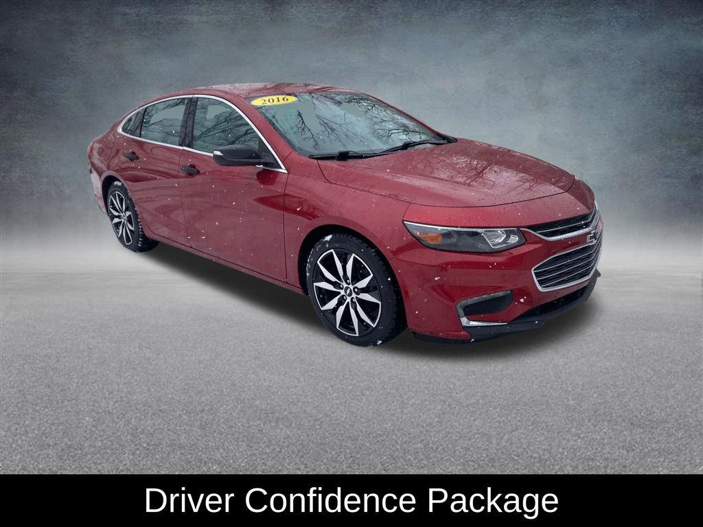 Used 2016 Chevrolet Malibu LT image 9