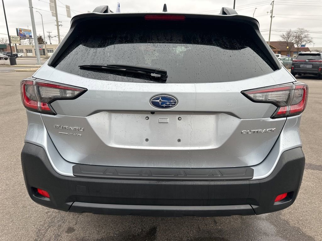 Certified 2025 Subaru Outback Premium image 5