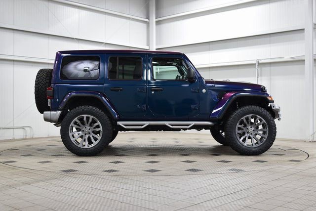 Used 2024 Jeep Wrangler Sahara w/ Technology Group image 8