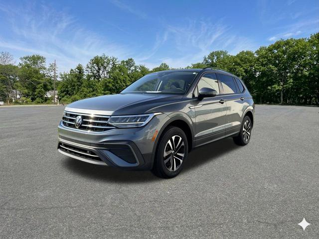 Used 2023 Volkswagen Tiguan S AWD/4WD image 4