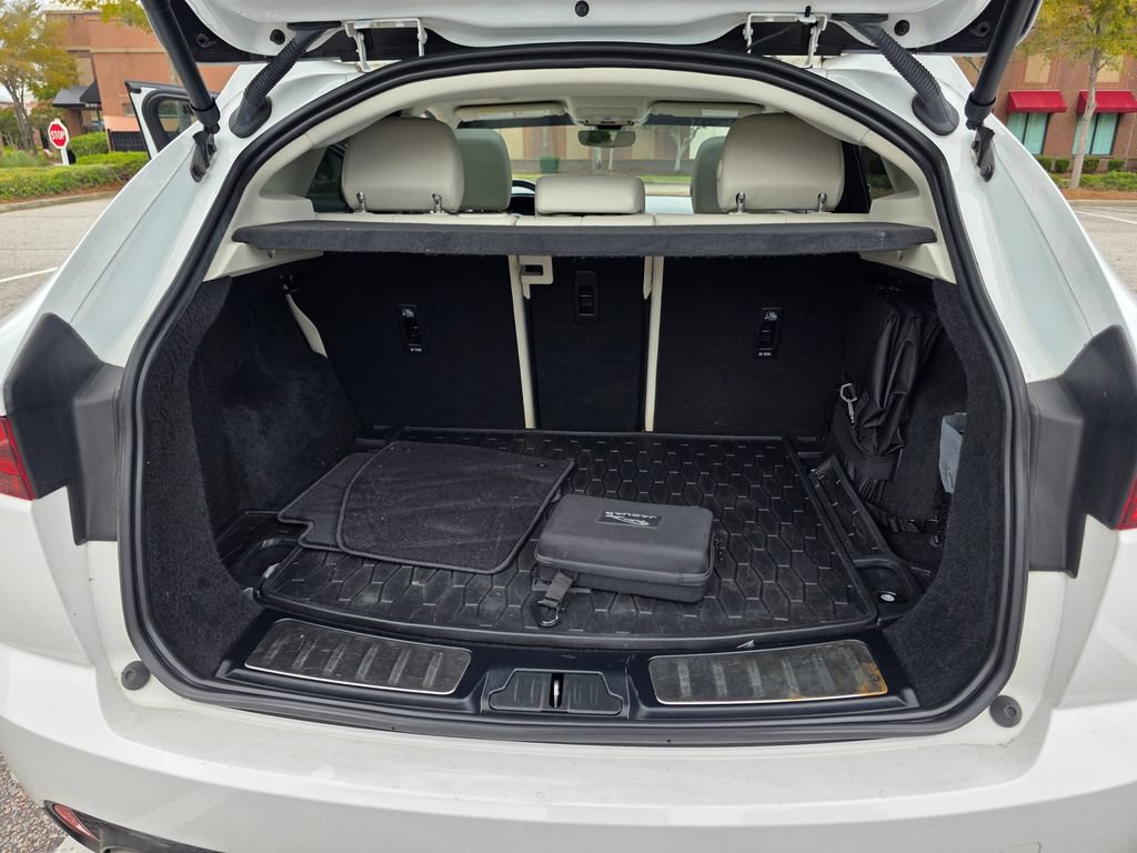 Used 2022 Jaguar E-PACE SE AWD/4WD image 34