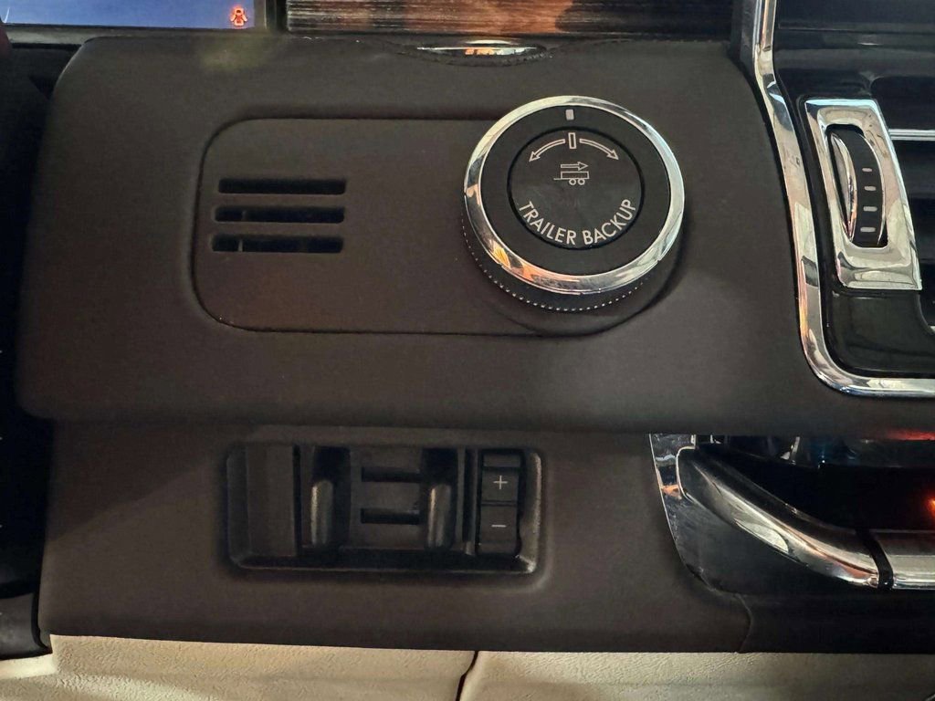 Used 2021 Lincoln Navigator L Black Label w/ Special Edition Package image 13