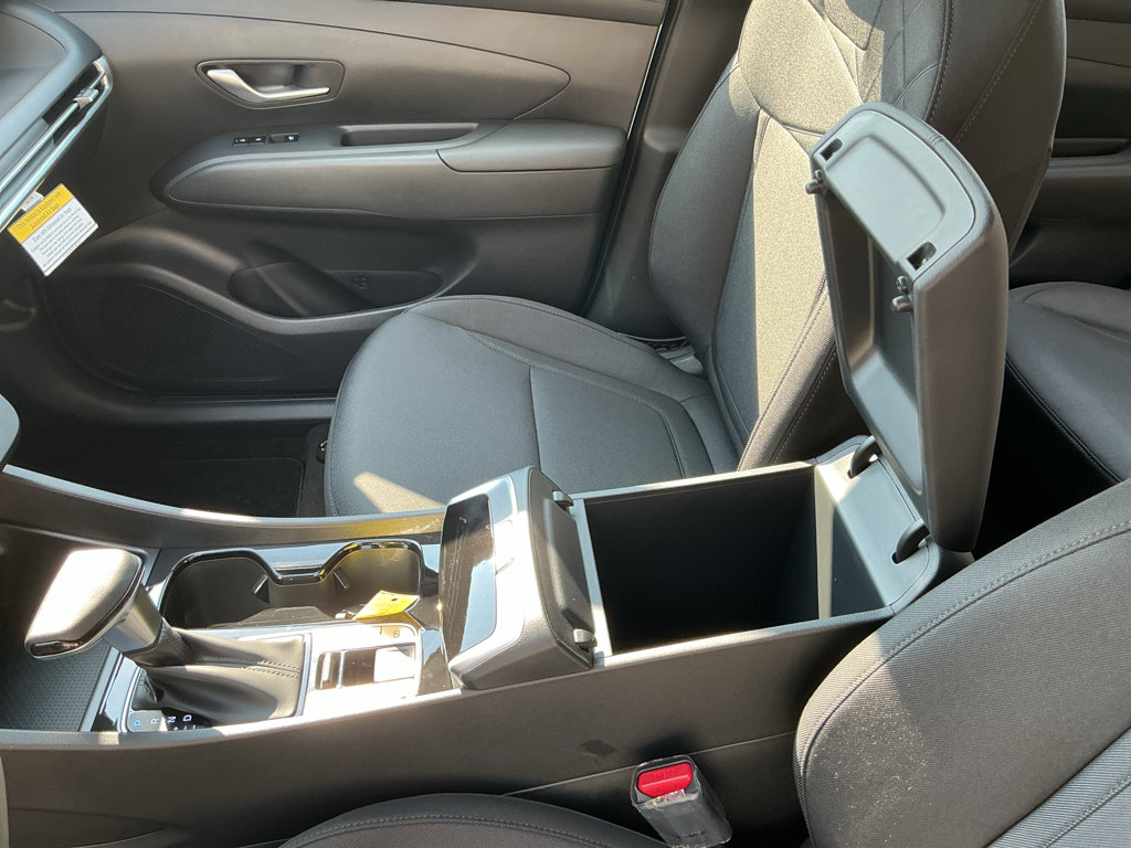 Certified 2026 Hyundai Tucson SE image 12