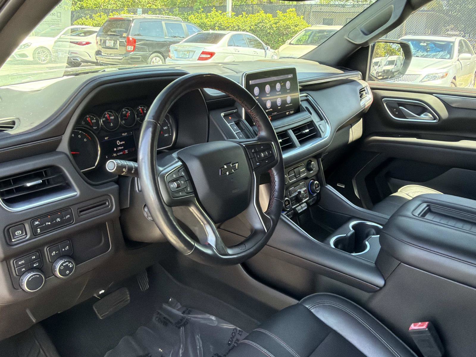 Used 2021 Chevrolet Suburban RST w/ Luxury Package AWD/4WD image 32