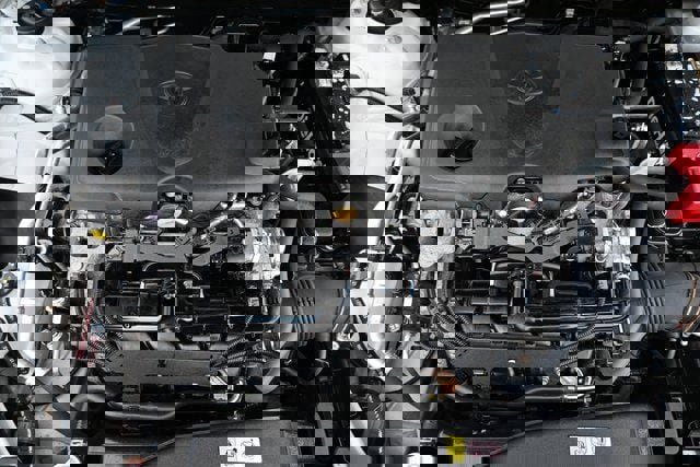 Used 2022 Toyota Camry SE w/ Cold Weather Package image 17