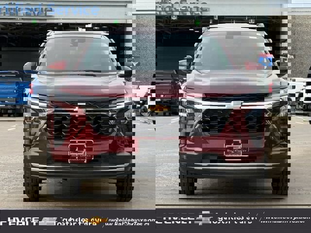Used 2024 Chevrolet Trax LT w/ Driver Confidence Package image 3
