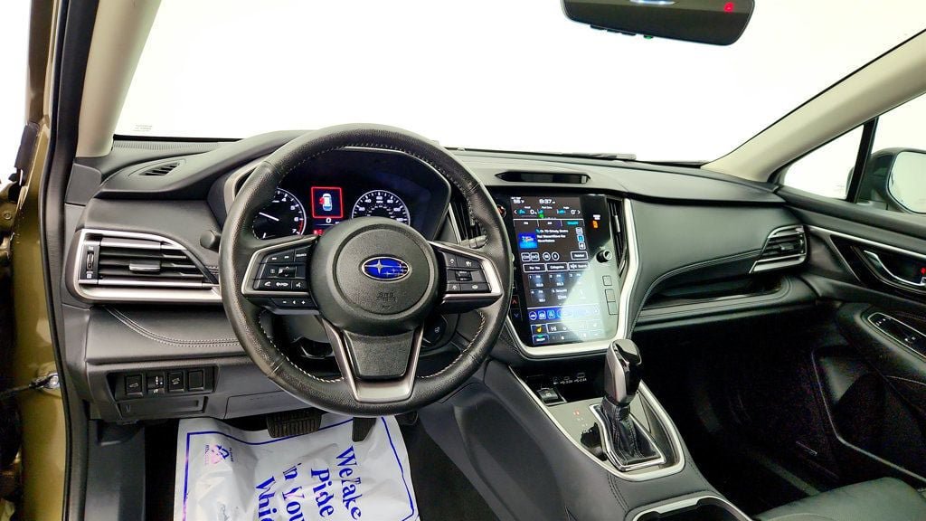Used 2024 Subaru Outback Limited AWD/4WD image 13