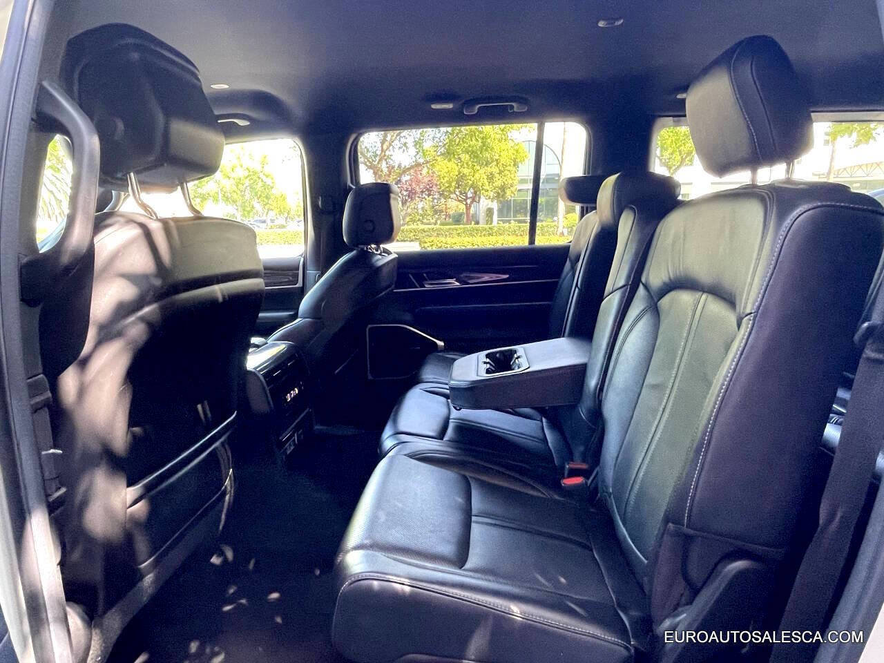 Used 2022 Jeep Wagoneer Series II image 29