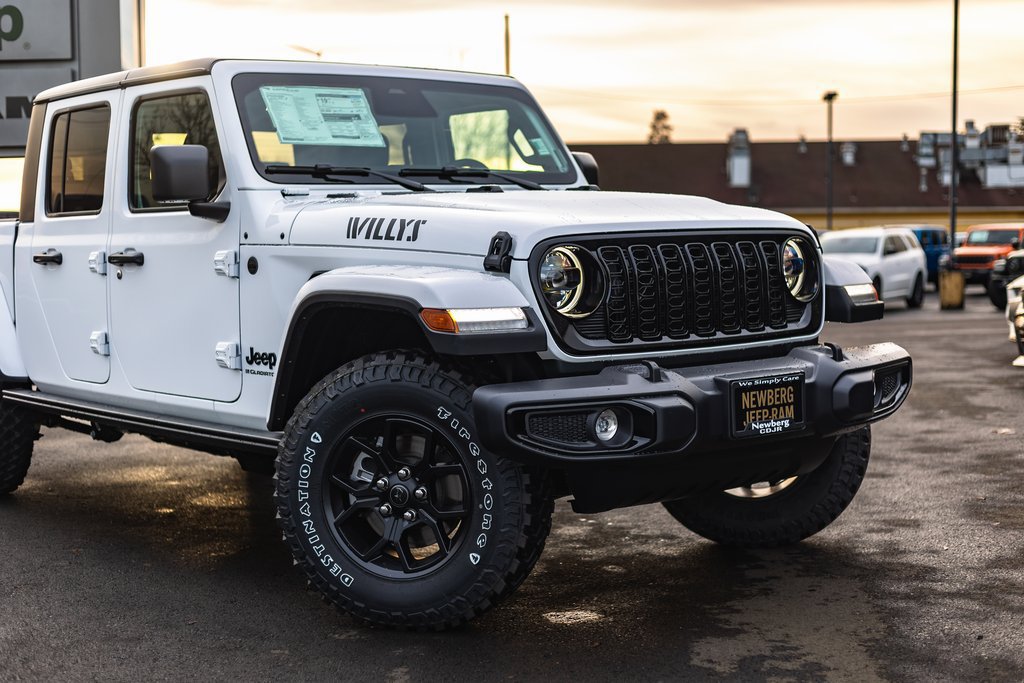 New 2026 Jeep Gladiator Sport AWD/4WD image 3