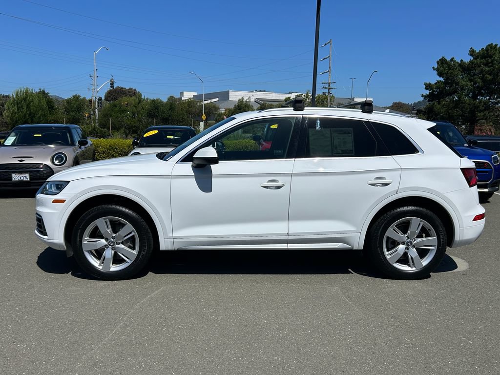 Used 2019 Audi Q5 2.0T Premium Plus w/ Premium Plus Package AWD/4WD image 2