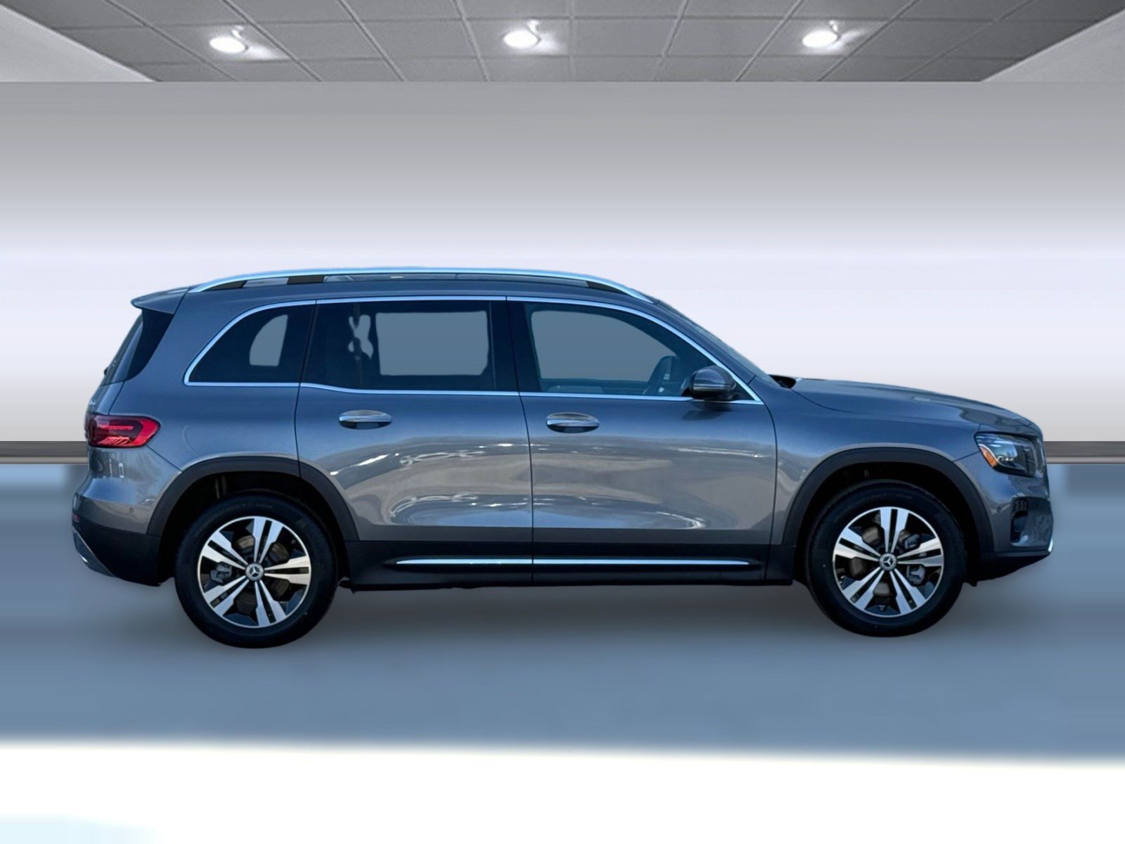 New 2026 Mercedes-Benz GLB 250 4MATIC image 8