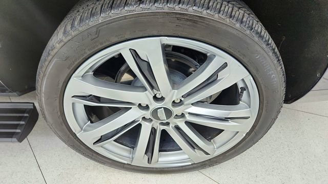 Used 2025 Cadillac Escalade Sport Platinum w/ LPO, Floor Liner Package image 67