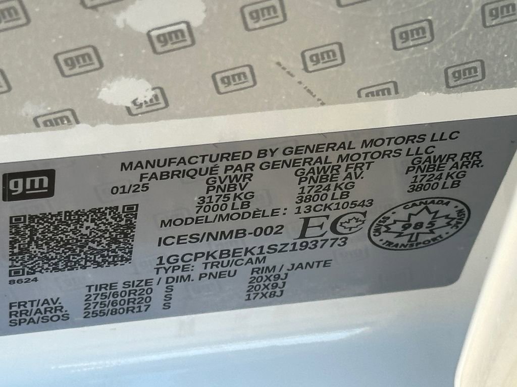 Used 2025 Chevrolet Silverado 1500 Custom w/ LPO, Dark Essentials Package image 22