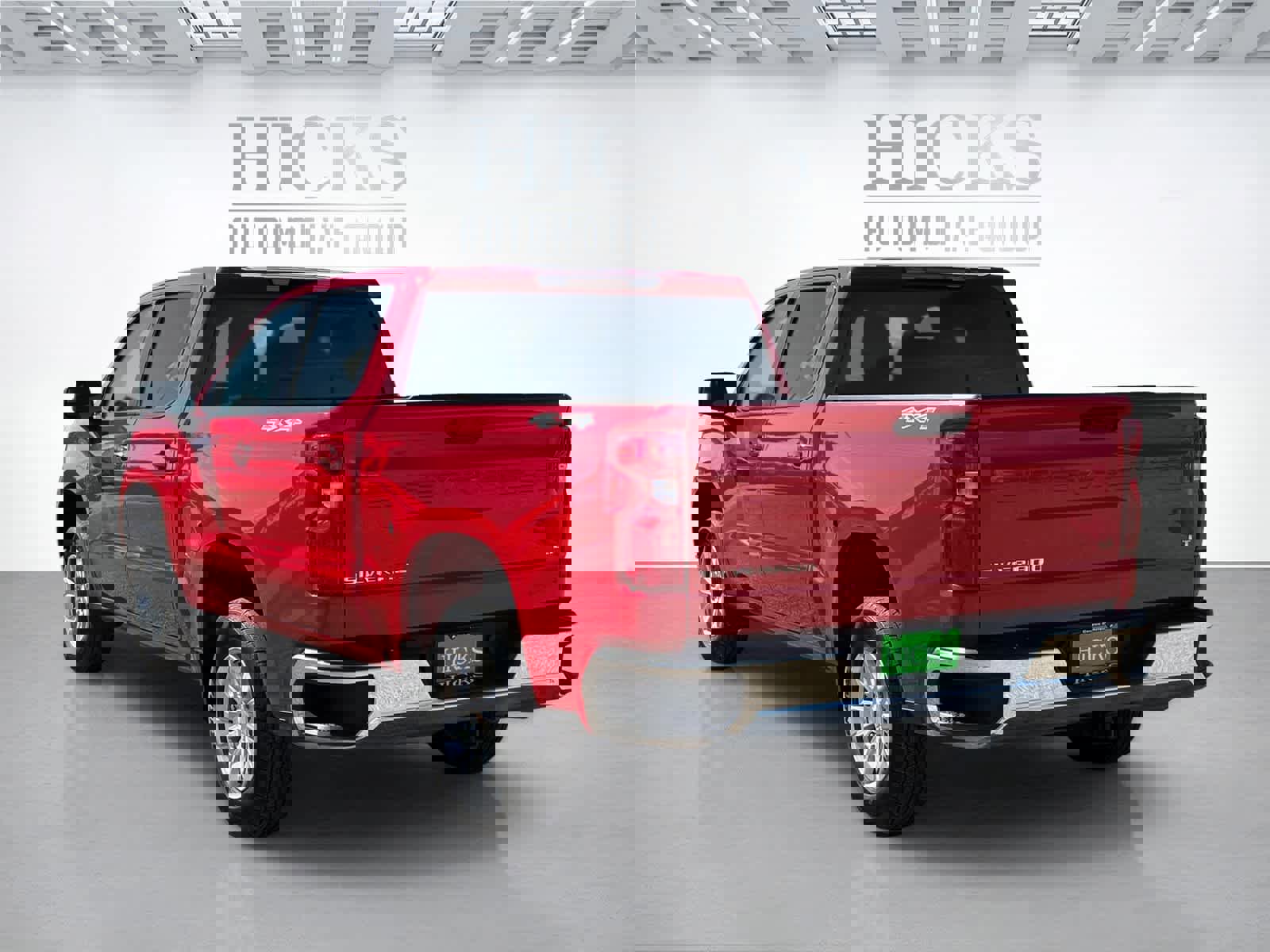 Used 2025 Chevrolet Silverado 1500 LT image 7