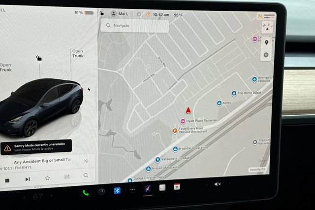 Used 2025 Tesla Model Y Long Range image 25
