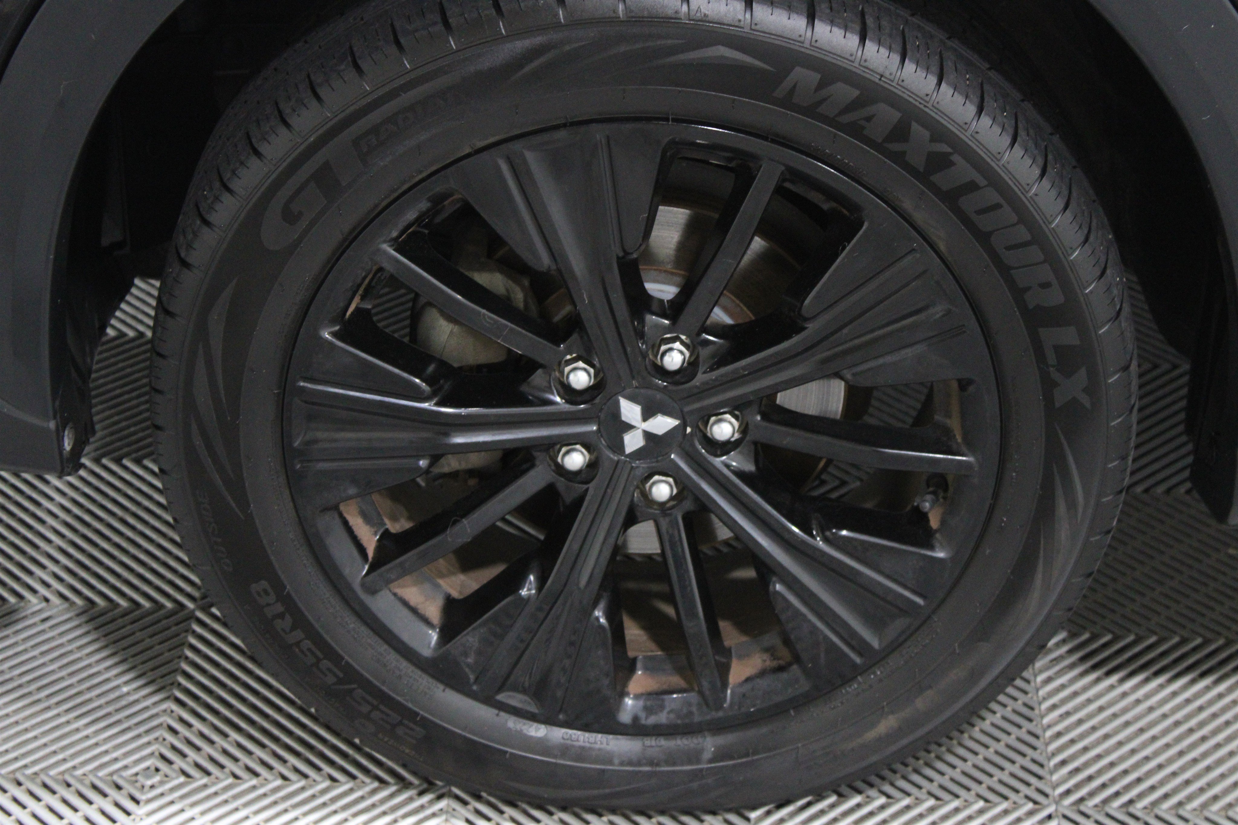 Used 2019 Mitsubishi Eclipse Cross LE AWD/4WD image 36